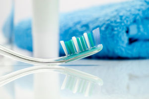 親知らずが腫れて痛い！親知らずは抜歯したほうがいいの？